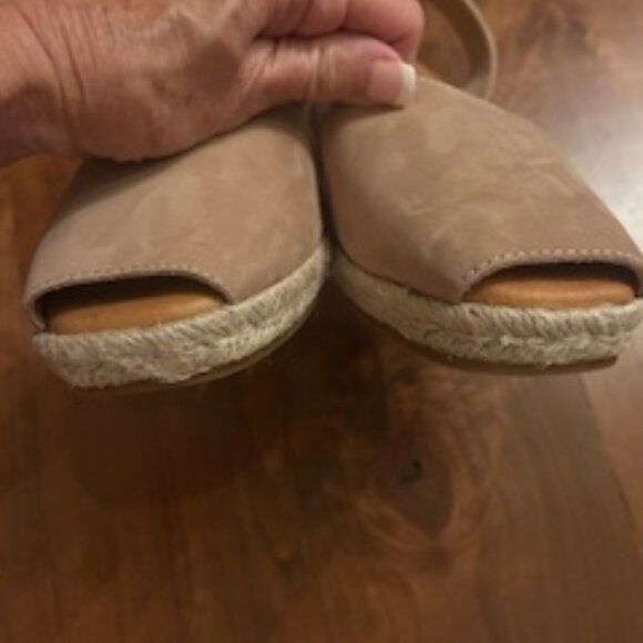 Spanish Sandal Co. Espadrille Wedges - Picture 4 of 12